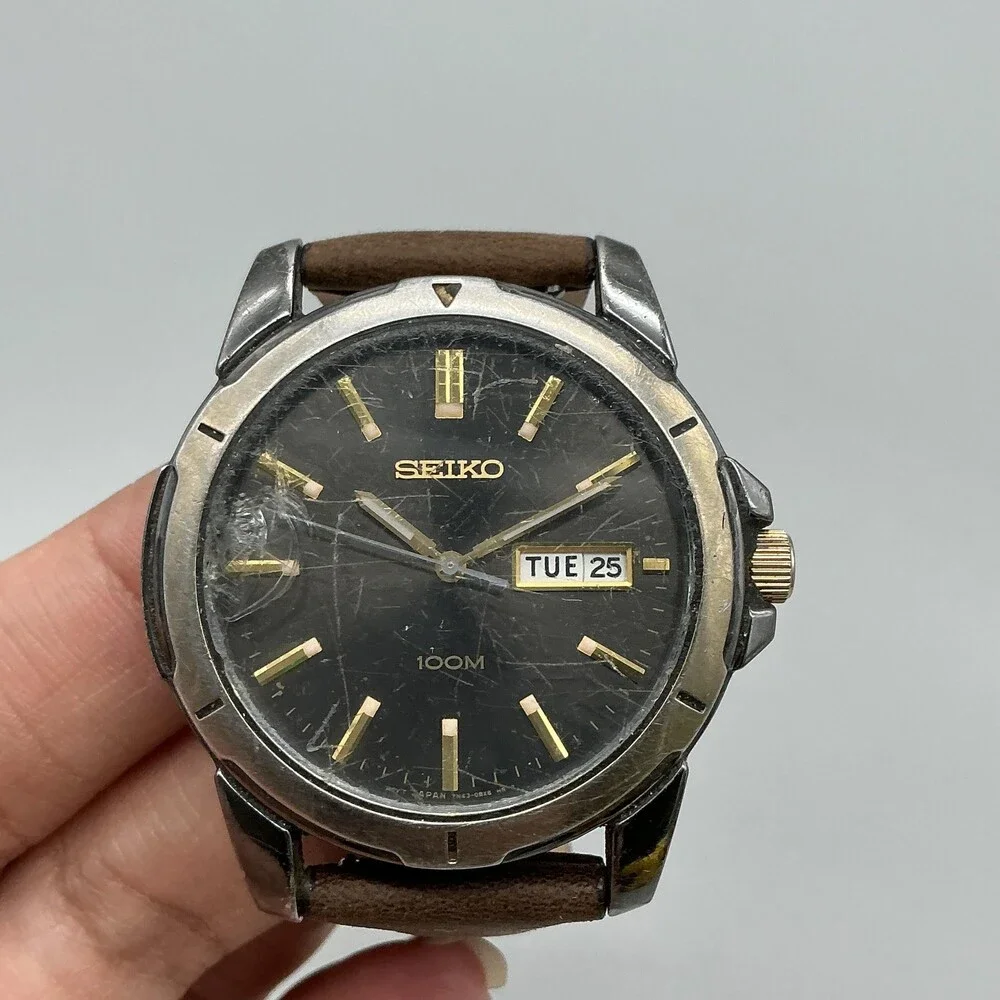 Seiko Mens Watch 40mm Chipped Crystal Leather Day Date 7N43-0A20 New Battery